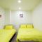 24 Guesthouse Myeongdong Avenue