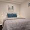 Union Green Apt w Stunning Views - Free Parking