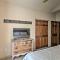 Expansive Townhome with Game Room and Community Pool