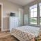 Upscale Austin Area Escape: Families Welcome!