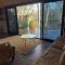 Adelphi Apartment 6 Riverview 2 BDRM or 6A King Studio Riverview both with balconies - Echuca