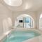 Oyster Luxury Suites