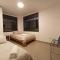 Accommodation at Miss Daisy - להתארח אצל מיס דייזי