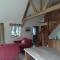 The Old Cowshed - Roundwood