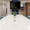 Holiday Inn Express & Suites - Valencia - Santa Clarita by IHG