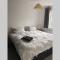 Serviced Accommodation 2 bed Town House - Вустер