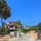 Exceptional Large Villa, FREE HEATED Pool 1 NOV - 15 JAN, Privacy,Prime Location