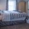 Dragons Den - 2 Bedroom Apartment - Tenby
