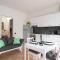 Lake Como Studio with Balcony and Private Parking - Ossuccio