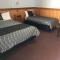 County Lodge Motor Inn - West Wyalong