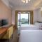Vienna International Hotel Huizhou Daya Bay Century City