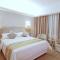 Vienna 3 Best Hotel Baise Zhongshan Road City Central - Baise