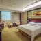 Vienna Hotel Shenzhen BaoAn Qianjin Road