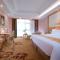 Vienna Hotel Guangdong Maoming Railway Station