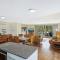Luxury Boardwalk Apartment Unit 7