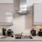 Large 2 Bedroom Apartment in Ashford with PARKING