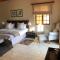 Oak Tree Lodge