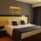 Nora Suit Hotel