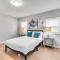Dave and Busters, Outlets, Convention Center across street w Parking - Sleeps 15