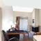 Value Suites Extended Stay - Arlington