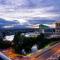 Large Modern 3 Bedroom Apartment With City Views - CoastHM