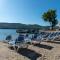 Surfside On The Lake