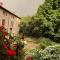 Relaxing Retreat in Rural Italy B&;B - Maranello