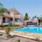 Zeus Sublime Villa 5 bedrms HEATED POOL by Coral Sun Villas,