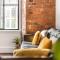 Chic one bed apartment- City Living in converted Cocoa Warehouse York PARKING