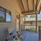 Deck, BBQ and Golf Course Views Show Low Home - شو لو