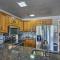 Pool Access Condo with Patio in Afton