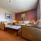 Nash Airport Hotel