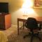 Magnuson Grand Pioneer Inn and Suites - إسكانابا