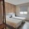 Lynn Hotel Serang