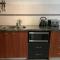 Perth City Retreat - parking, pool, self contained