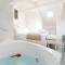 LOVERSINITALY Romantic Apartments - Altana and Jacuzzi