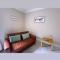 Sandown Seaside apartment First Floor
