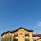 Guesthouse "INES" - 多博伊