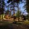 Sirpa's Artistic Nuuksio Retreat with Heated Pool - Espoo