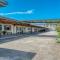 Demi View Motel
