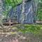 6 Mi to Lake Harmony Quiet Getaway with Deck!
