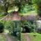 2 Mews Cottages - Town Centre Location