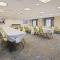 Holiday Inn Express Hotel & Suites Largo-Clearwater, an IHG Hotel - Largo