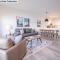 Waters Edge Shoreside Suites