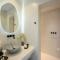 Cape Suite Oia
