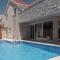 Villa Anouk
