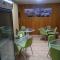 Islanet Hostel & Bar
