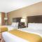 Umpqua Valley Hotel