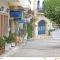 A 3bedroom country house, with pool close to beach