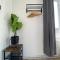 Roubaix Lille private shower & Netflix Roubaix Lille private shower & Netflix